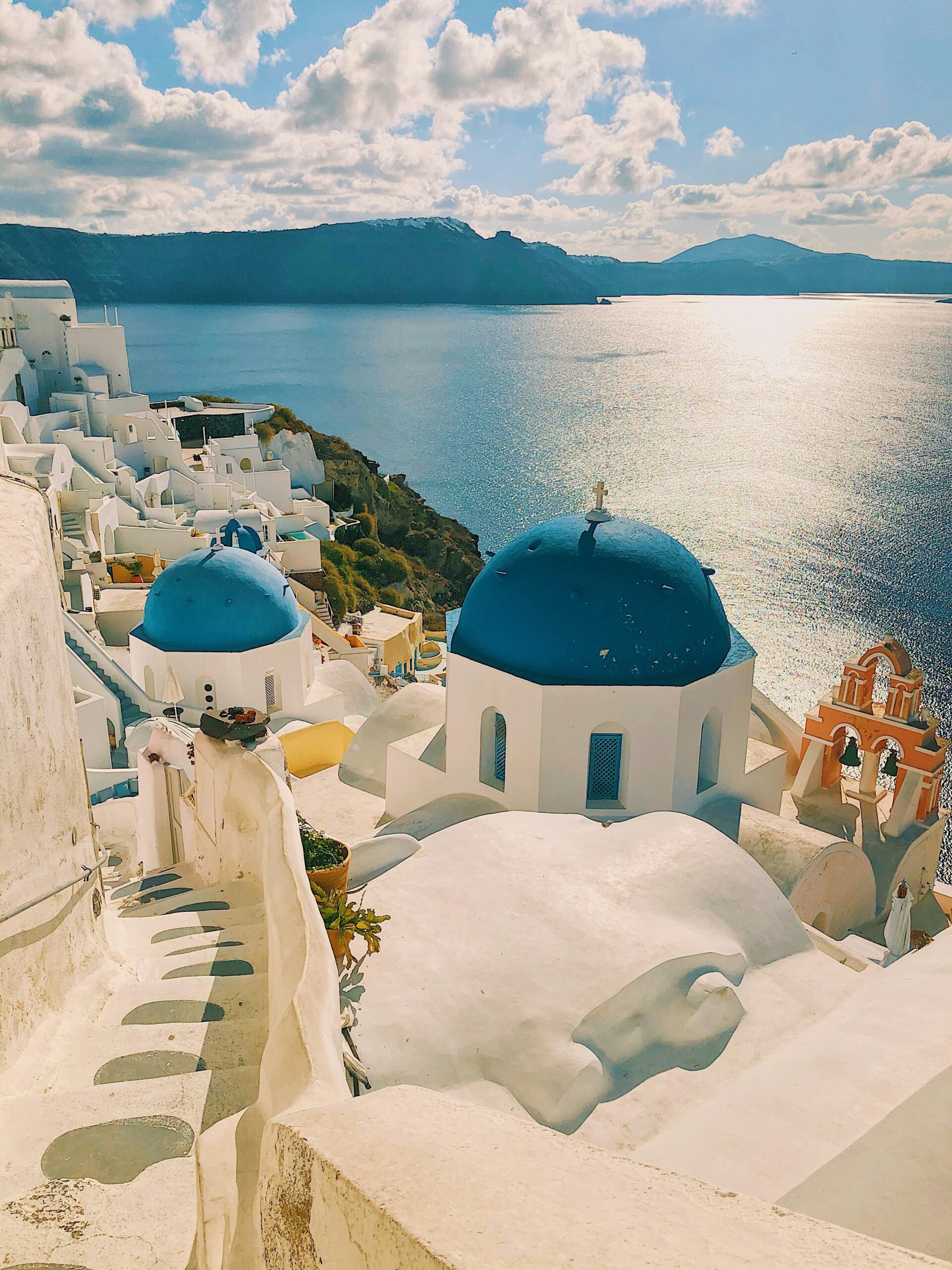 The Ultimate Guide to Santorini Sunsets